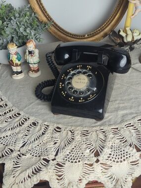 Vintage Black Rotary Telephone Nostalgia 1950s Mid Century Desk Phone